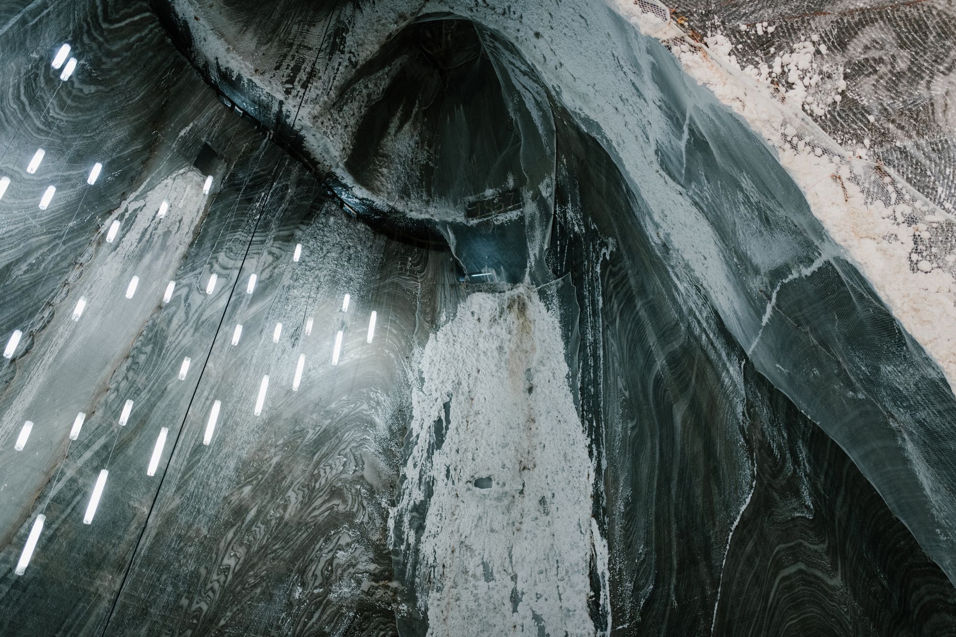 Pompage inondation cave équipe à Grenoble